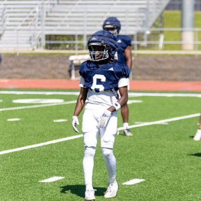 Antione Johnson Receiver SMCC FOOTBALL 2024 phone- 601-395-6434 email spanky.johnson1@icloud.com 5’6 130 3.0 gpa 16 act