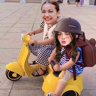 NChitsom37624's profile picture. ศิลปินคนโปรด: อิงฟ้า วราหะ ชาล็อต ออสติน
(อายุ13แต่รัก Eeglot หมดหัวใจ🤍🐶🐰)