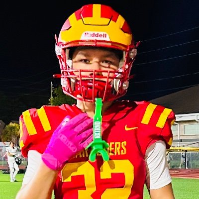 Clearwater Central Catholic
2028 Linebacker @CCCMaraudersFB
3.64 GPA (Honors/IB)
559-681-5000
88kjacks@gmail.com
Football, Lacrosse, Hockey
HC @CoachCHarvey