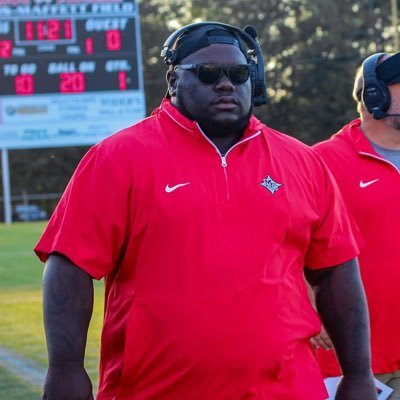 God-fearing | Running Backs/Sniffs Coach at Macon County High School | Find a purpose | Isaiah 60:22 |
