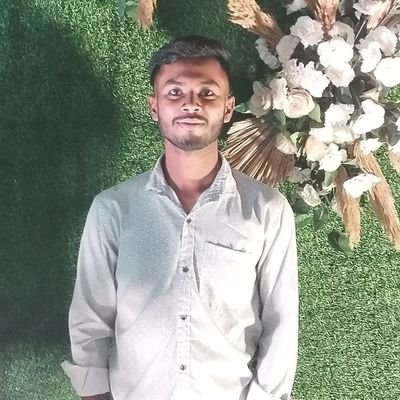 JitTheMan100's profile picture. Student  l  Proud Indian l   Cricket lover  l