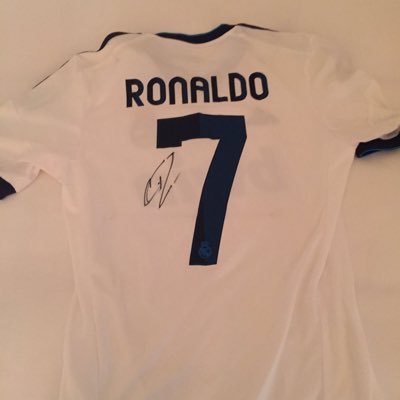 🇪🇸【@realmadrid/@Cristiano】🇵🇹2006~GOAT🐐___________2016/12/12.13.14.15.⑯.17.⑱____________ 🏍Kawasaki ZH2乗り