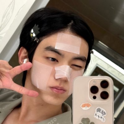 sturnust's profile picture. 