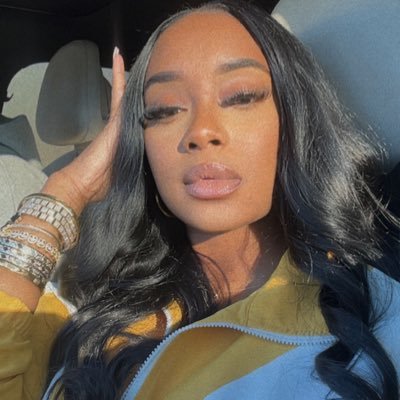 mom. realtor. credit specialist. mobile notary public. fitness. faith💛