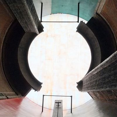 living_on_wL's profile picture. ｳﾃｺﾝ→資格勉強→ティネケ→民藝→バンド→専業投資家見習い