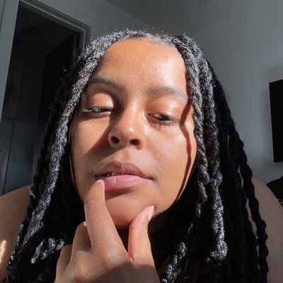 mgmt: @bossmanlovesyou | beats: contactkellymoon@gmail.com