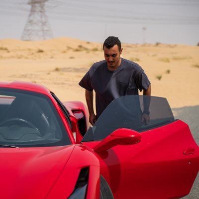 scalewithbasem's profile picture. Built faceless Instagram theme pages to 500k followers, 250M+ views, and 6 figures. Now helping others do the same 🇦🇪