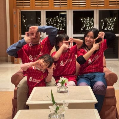 Professor of Physics @ KAIST in South Korea, running 🏃 football ⚽️ formula1 🏎 football 🏈 Liverpool FC 🐦🔥