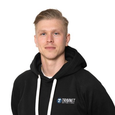 Är en del i duon som arbetar med Travmagasinet där vi bjuder på tips till såväl V86 som till V75 - Arbetar för @Travnet.se - Mina andelar finns här 👇