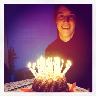 ninkete's profile picture. Teil deutsch-niederländischer Eltern mit 3 Mädels, oft unterwegs im Wohnwagen oder Bakfiets, stellen sich Herausforderungen