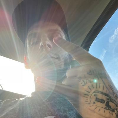 whittswoodwrkg's profile picture. 