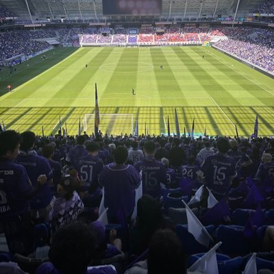 G4s0R4jlhE90100's profile picture. 08 sanfrecce💜 #24#39#51 いつもゴール裏1人参戦のサンフレサポです🥲サンフレサポの友達が欲しいです✨
