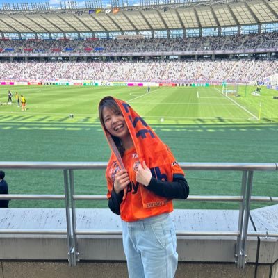 fleur27ma's profile picture. 今年はたくさんスタジアムでサッカー観戦したい⚽️ サポさんと繋がって仲良くなりたいです🍊✨