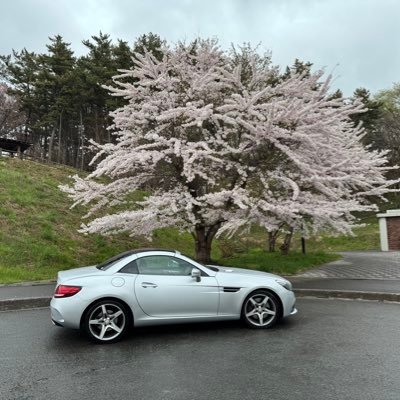 高名()な精神科医に精神異常者(具体的な診断名なしw)と呼ばれた男。車遍歴 インプレッサG4(GK7)→86後期(ZN6 GT Limited MT)→スカイライン(V37)400R→ES300h(2023年式)→SLC180(R172)ドライブ、旅行、酒(ワイン、ウイスキー等)、グルメ、料理、時計とかが好きです。