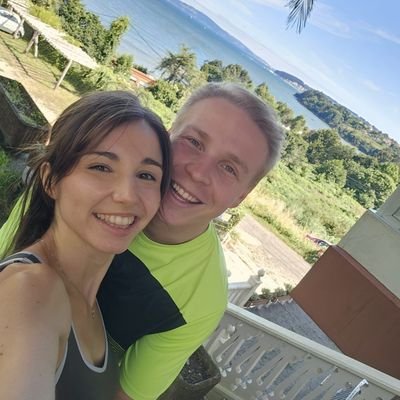 herndez_ale991's profile picture. El Derecho ⚖️ se estudia en solitario... ¡pero se sufre en comunidad! 📚🔥.
Únete a esa comunidad 📢