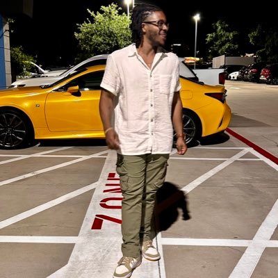 Aspiring personal Chef located in Florida. You gotta go harder when things get hard. IG: armanithekid22 🏝