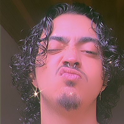 _justonyo's profile picture. Tá difícil? aperta um, resolveu? aperta outro.