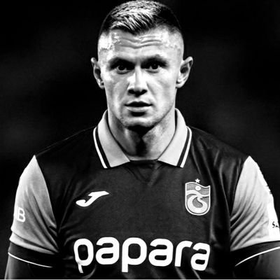 ZubkovSkills61's profile picture. İstanbul'un saltanatını yıkmaya geldim....
                 Umudun, İnadın, Sevdanın takımı TRABZONSPOR.
(Trabzonspor İçerik Üreticisi)