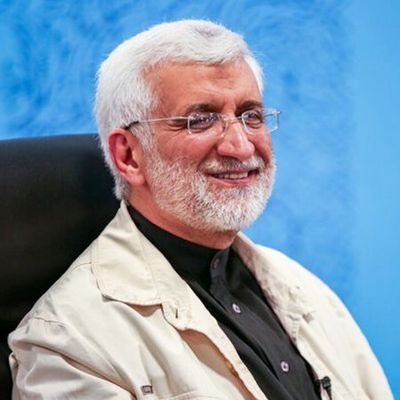 نواده ای از تبار پیامبرخاتم و یزدگردسوم آخرین امپراتور ساسانی و امام علی بن الحسین/علاقمند به تاریخ و سیاست/طرفدار ایران،جمهوری اسلامی،تشیّع،اصول گرایی