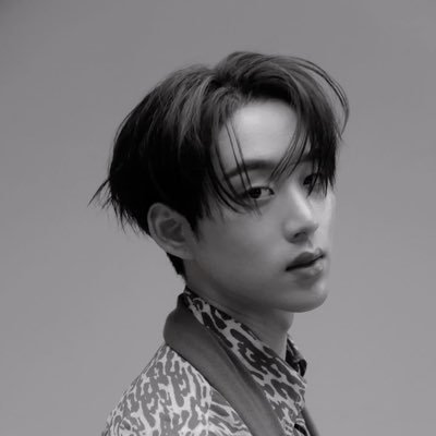 Eulogy1805's profile picture. #S2 🧸🌅#MagentaBoy 🩷 #WilliamEst #วิลเลี่ยมเอส 🎸🦈