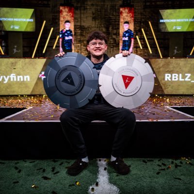 Professional FIFA Player @rblzgaming | 22🇩🇪 | managed by @KiNGeSports__| 📩 DM or DL@kingesports.de
