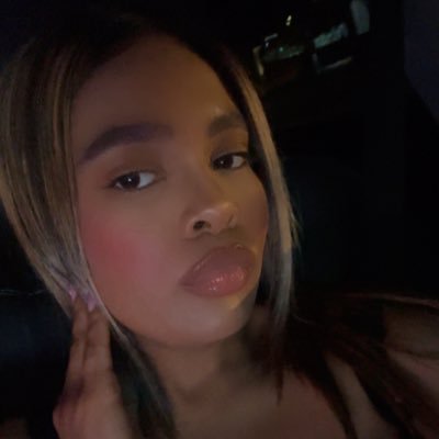 ECL___'s profile picture. New pg.