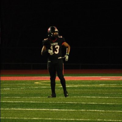 5’11” 200 Outside Linebacker Class of 27’ 4.8 40yd dash 3.7 GPA Email: willgibeck13@gmail.com Cell: 8646217407