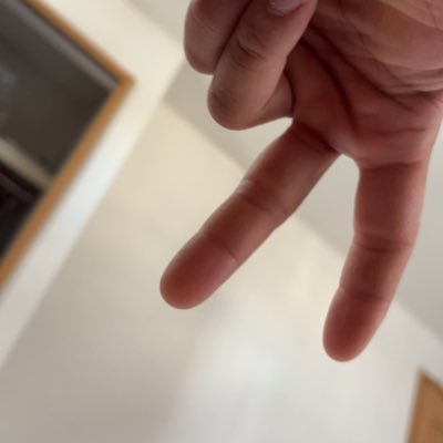 AliAri3302's profile picture. 彼女にアカウントバレたので移行します