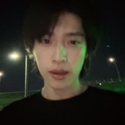 maliobioro's profile picture. Don't listen to them, wong liyo ngerti opo?