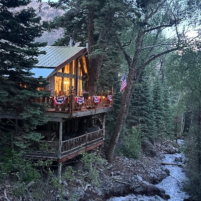 poopiedookie1's profile picture. GOD, FAMILY, FREEDOM, FRIENDS, DOGE