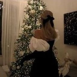 Yheesir78126's profile picture. 