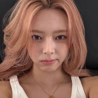 #유나 ໒꒱