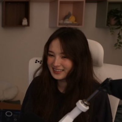 Fan Account ✧ “You have to grow your own garden in order to help others” -Tina | a fellow Doozer, Jerry, Epic enjoyer, and Lauver *ੈ✩‧₊˚