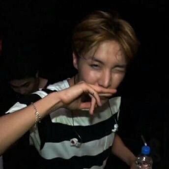 sunnytales7_'s profile picture. 