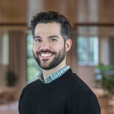 Assistant Professor of Marketing at @escp_bs Researching #consumerculture, #AI, #robots, #biohacking, #cyborgs, and #transhumanism.