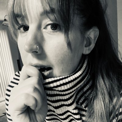 Sarah Makes People Watch Things!さんのプロフィール画像