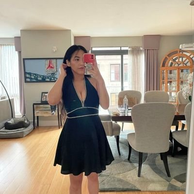 kissjay1074335's profile picture. 