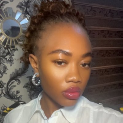 In the name of any deity u serve, please don't bring your stupidity to my table. Wigmaker . Tailor Girl 🧵 ✂️ 🦅 Aviator 👩✈️