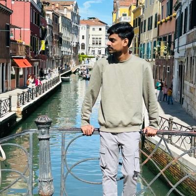 At the end, all we have are the connections that we make:)
|25|