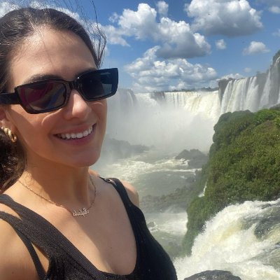 🙏 God first
🕊️ Catholic | 🇧🇷🇺🇸 Legal Immigrant
💕 Traditional Woman | Single & Faithful
🗽 Proud to call America home
📍Now in Los Angeles
💌 Still believ