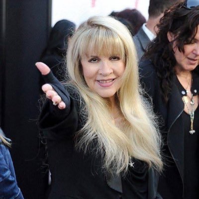 An Account dedicated to the beautiful and talented Stevie Nicks! Enjoy my gorgeous edits, stunning pictures, and fantastic videos posted here!