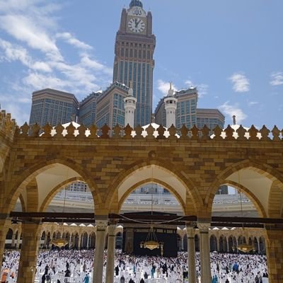 عزة النفس و الكرامة بعد دين الله أغلى ما نملك 🤍💙