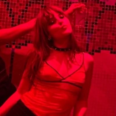 Let people be whoever the f*ck they want you idiots✌️ Dami saw my tweet - 12.05.2022
💥rock & roll never dies💥 *Må *Madison🧸