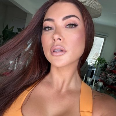I’m a fun-loving, adventure-seeking individual with a passion for discovering new places, meeting interesting people, and embracing life’s little moments.
