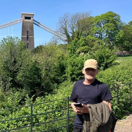 stewartand62423's profile picture. Born in Scotland 1962. I write poetry,written a very angry book about being in care. Many occupations inc soldiering,pi, security,bar manager,doors etc etc