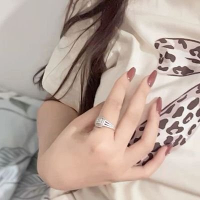 SJadh51142's profile picture. جاده اطلع سهرات الجاد يجي تليجرام 
https://t.co/v6x60lbhRw