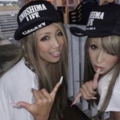 ezikuzi0099's profile picture. here i am       will you send me an angel