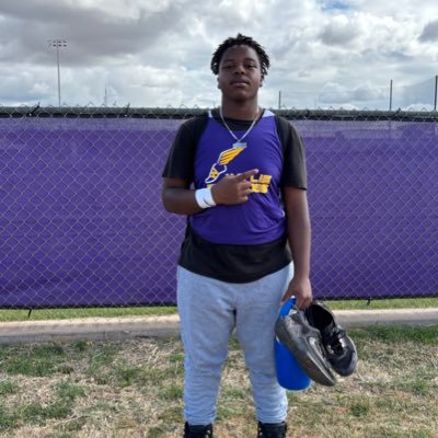 5’10 230| Class Of ‘29, LT/DT |Winston Churchill High School | Bp:205 |Squat:415|Deadlift: 380 |2 Sport Athlete Football - Shotput | Email: dee810050@gmail.com