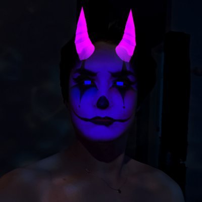 🔞 NSFW absolutely no minors
28
♈️ Aries NB Baby 🩷
Degenerate nympho looking for friends and worshippers
I don't do private tribs please don't bother asking