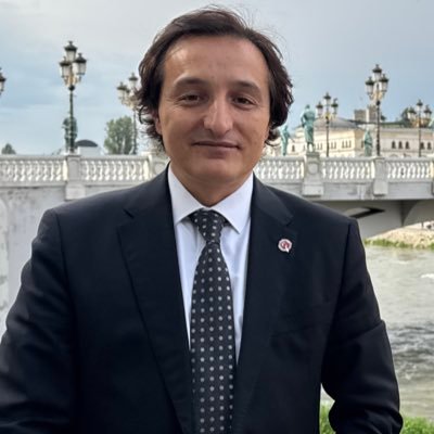 İngiltere / Avrupa Gazete / Founder • AVRUPA NEWSPAPER UK 🇬🇧 🇹🇷 • AVA NEWS AGENCY • https://t.co/dsf0bDIowG and 5 other website https://t.co/Fa6vnmrjMA
